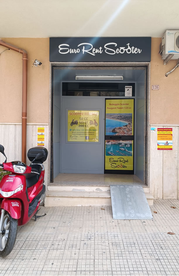ingresso Euro Rent Scooter Castellammare del Golfo